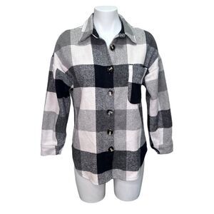 Black & White Buffalo Plaid Shacket Size S